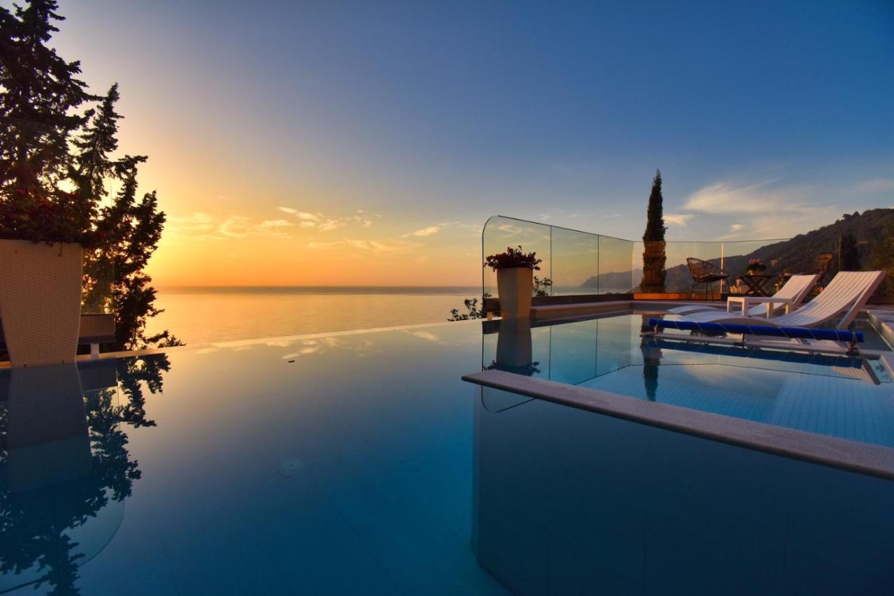 Casa Tramonto Beach View Агиос-Гордиос Экстерьер фото